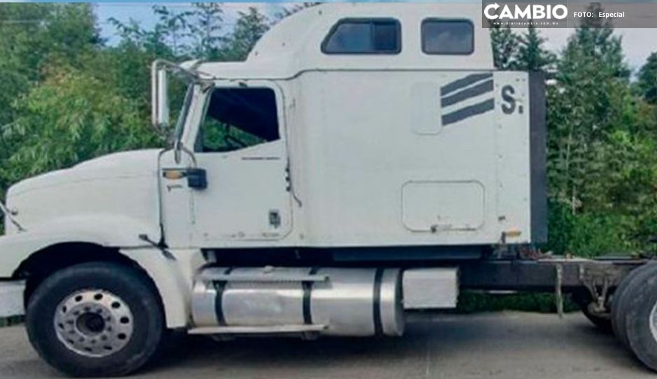 Caen "El Fer" y "El Chiquilladas" en el Periférico Ecológico; conducían un tráiler robado en Tamaulipas