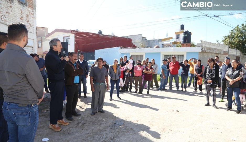 Presenta Pepe Chedraui proyecto de pavimentación ante vecinos de la colonia Guadalupe Hidalgo