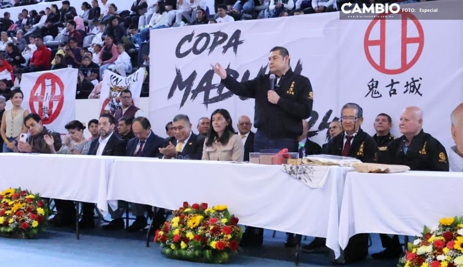 En Puebla, el sexenio del deporte será una realidad: Armenta en apoyo al kárate