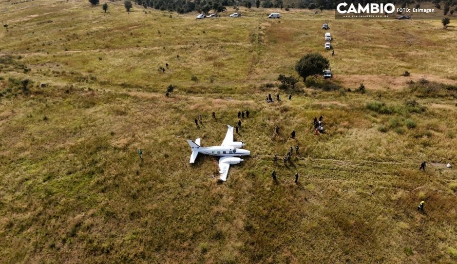 FOTOS: Así quedó la avioneta tras aterrizar de emergencia en Bosques de Chapultepec