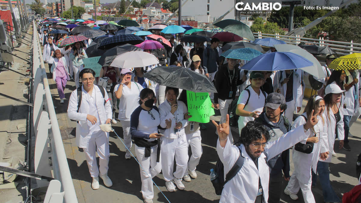 Estudiantes de la BUAP perfilan cierre del bulevar Valsequillo