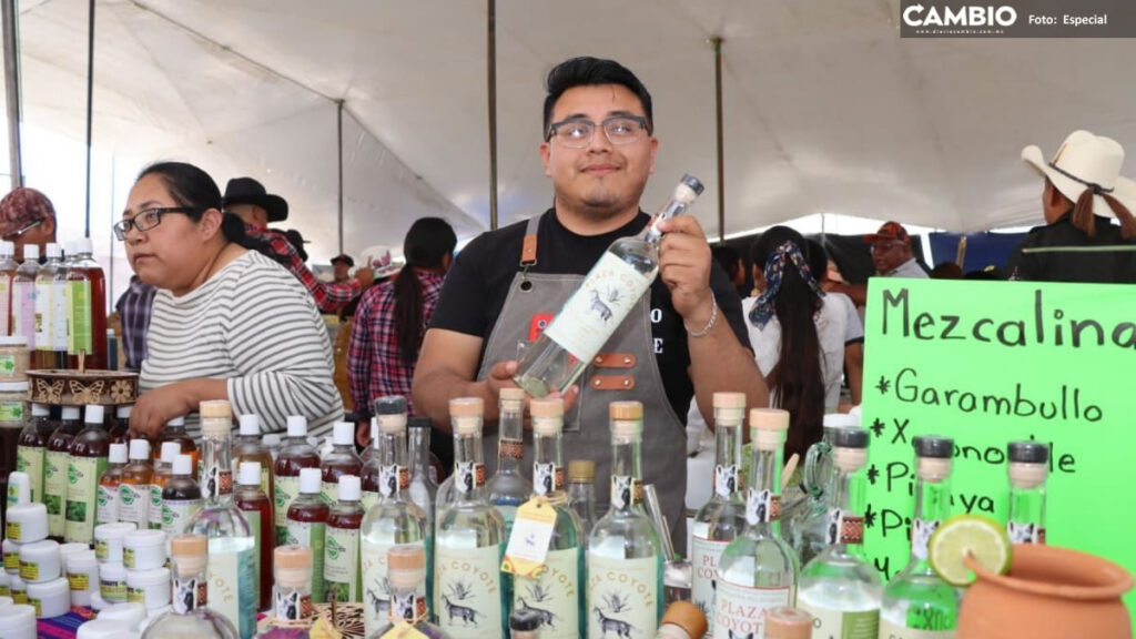 Productores de pulque en la comunidad