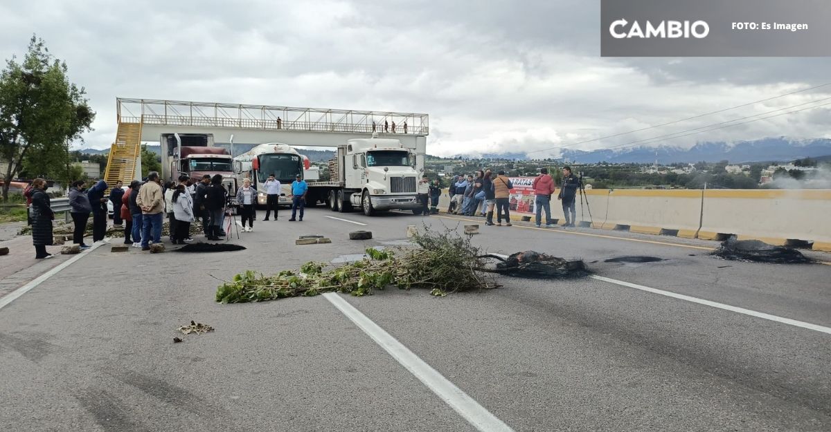Ejidatarios permiten paso en la autopista México–Puebla solo 15 minutos por hora ¡Atención conductor!