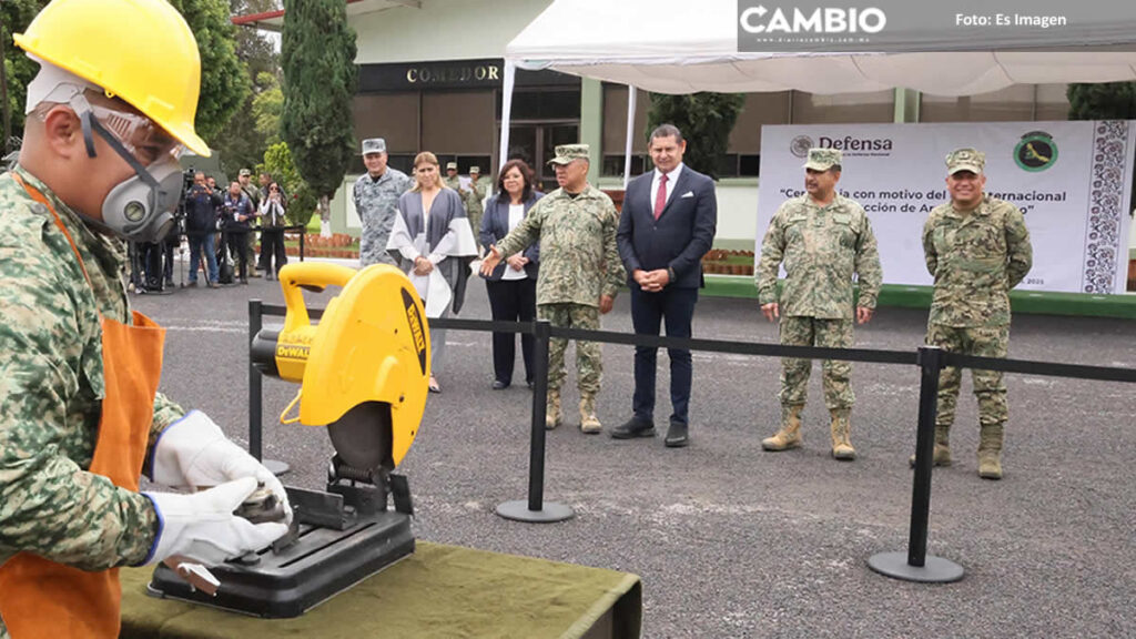 Armenta lidera destrucción de armas decomisadas en Puebla, Tlaxcala y Veracruz
