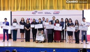 Lupita Cuautle reconoce a juventudes de San Andrés Cholula con premios de hasta 15 mil pesos