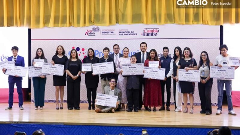 Lupita Cuautle reconoce a juventudes de San Andrés Cholula con premios de hasta 15 mil pesos