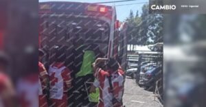 Vecinos apuñalan y prenden fuego a presunto delincuente en El Saucedal
